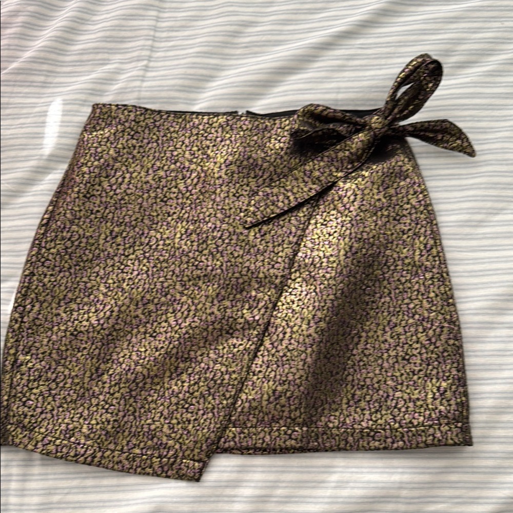 EXPRESS Elegant Gold and Black Wrap Skirt